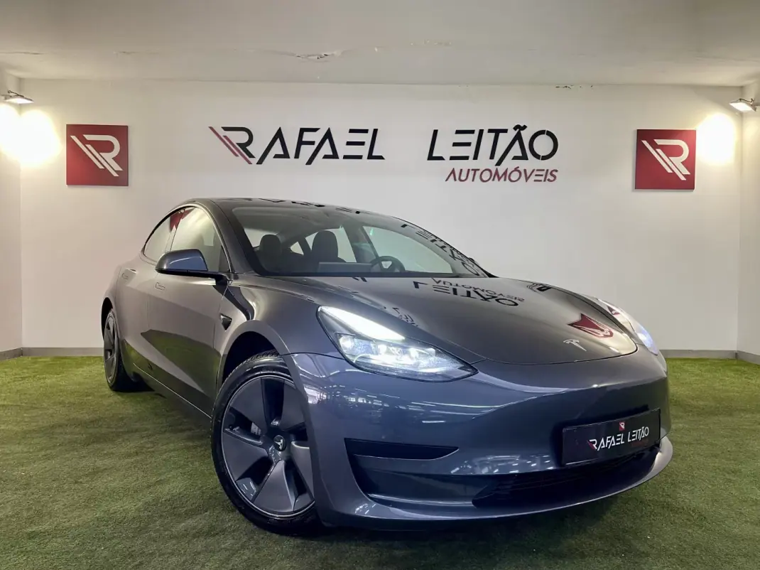 Tesla Model 3 2022 - 29700 EUR, 49000 km - AUTO.MOTO.pt - 49000km - foto 6 de 43