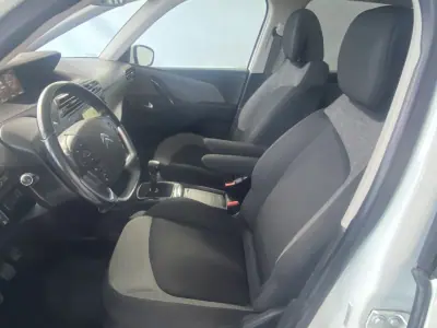 Citroën C4 Spacetourer 2019 - 12500 EUR, 142650 km - AUTO.MOTO.pt - 142650km - foto 7 de 16
