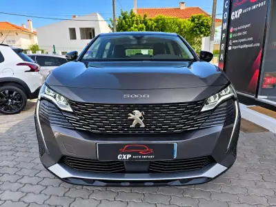 Peugeot 5008 2021 — foto 2 de 18