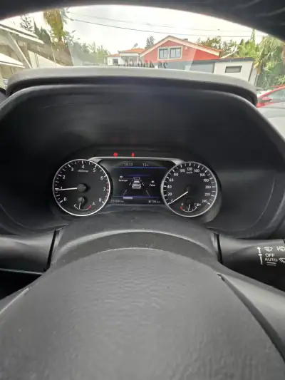 Nissan Juke 2024 - 24950 EUR, 23500 km - AUTO.MOTO.pt - 23500km - foto 5 de 6