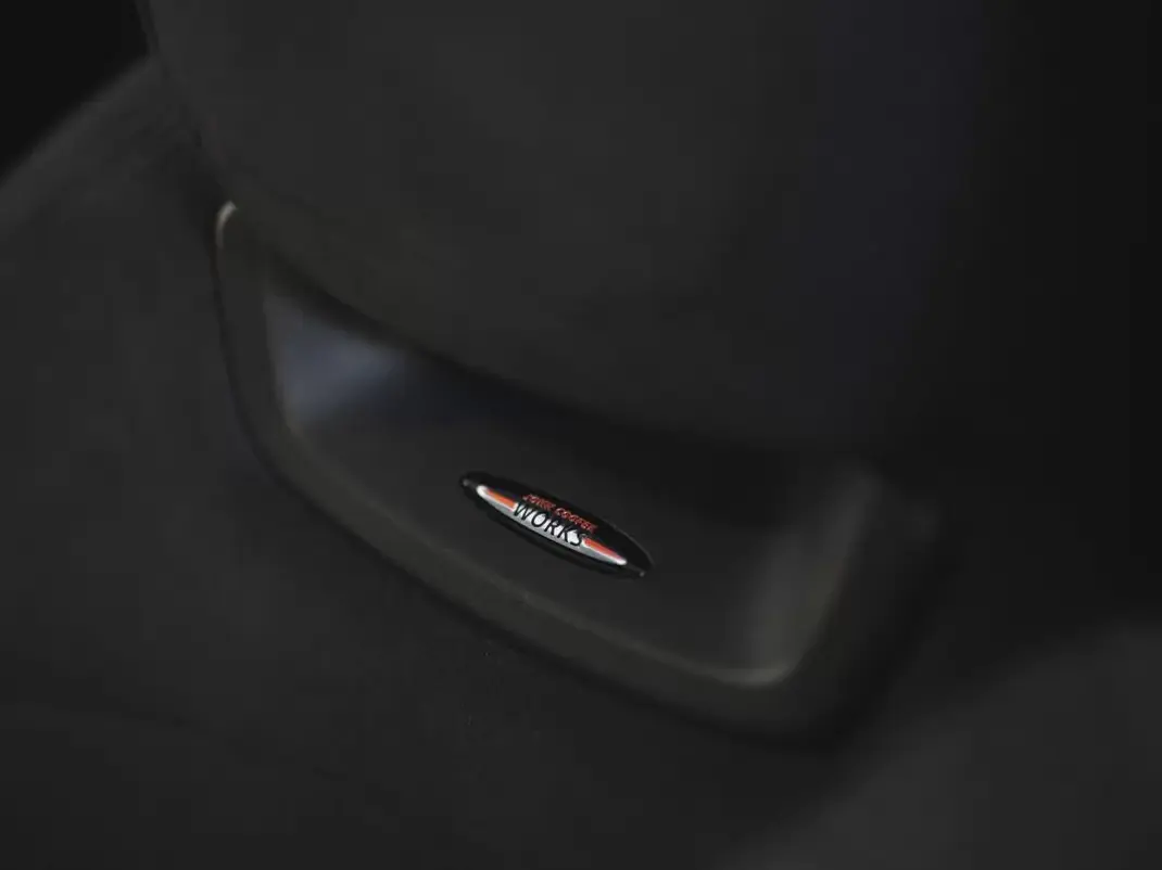 MINI Countryman 2020 - 22990 EUR, 120940 km - AUTO.MOTO.pt - 120940km - foto 25 de 25