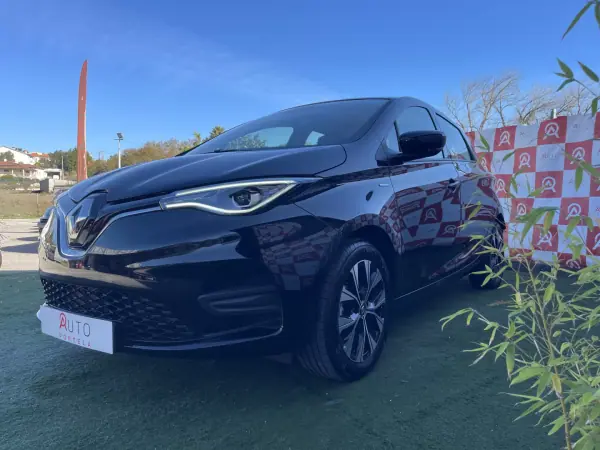 Renault Zoe 2021 - 18490 EUR, 34075 km - AUTO.MOTO.pt - 34075km - foto 5 de 21