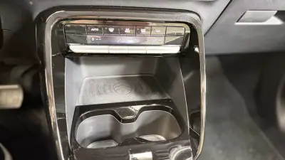 Citroën e-C3 2025 - 21500 EUR, 8295 km - AUTO.MOTO.pt - 8295km - foto 26 de 28