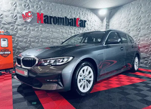 BMW 330 2020 - 29990 EUR, 101671 km - AUTO.MOTO.pt - 101671km - foto 13 de 44