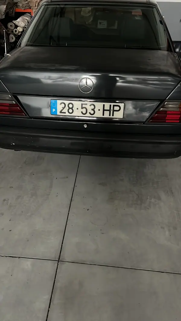 Mercedes-Benz 190 1996 — foto 3 de 11