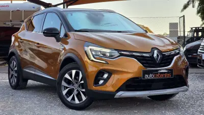 Renault Captur 2021 - 18500 EUR, 53600 km - AUTO.MOTO.pt - 53600km - foto 4 de 22