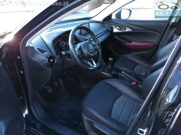 Mazda CX-3 2019 - 16850 EUR, 90000 km - AUTO.MOTO.pt - 90000km - foto 19 de 28