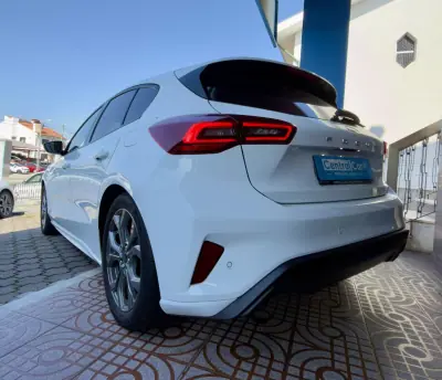 Ford Focus C-Max 2024 - 17950 EUR, 49000 km - 49000km - foto 8 de 26