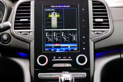 Renault Talisman Sport Tourer 2016 - 14750 EUR, 104000 km - AUTO.MOTO.pt - 104000km - foto 40 de 46