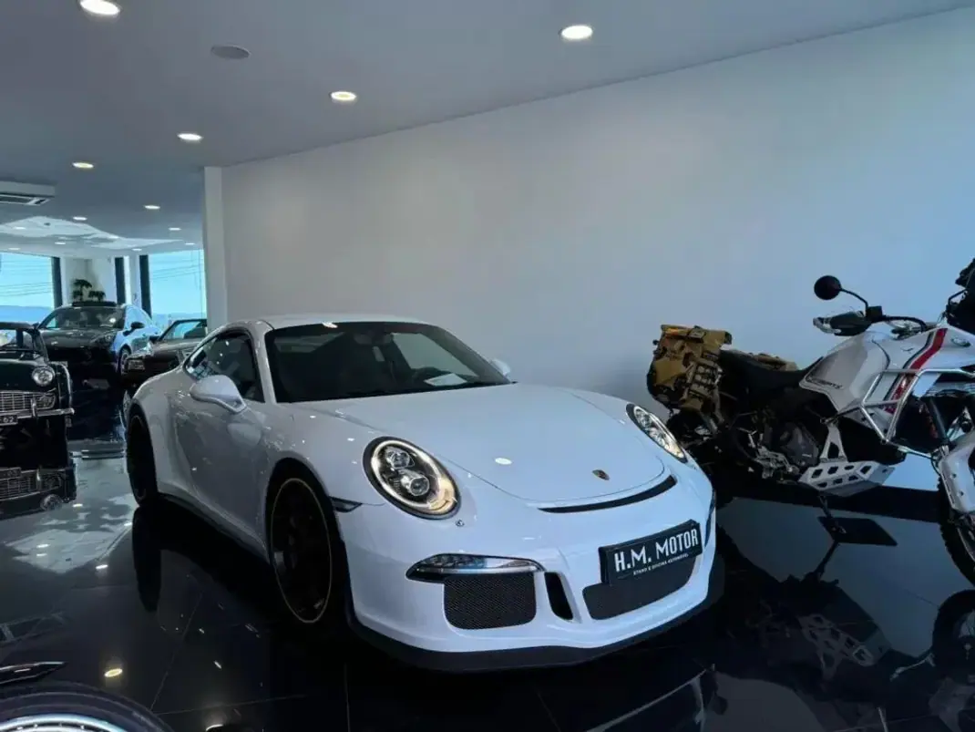 Porsche 911 2015 - 159000 EUR, 49000 km - AUTO.MOTO.pt - 49000km - foto 9 de 21