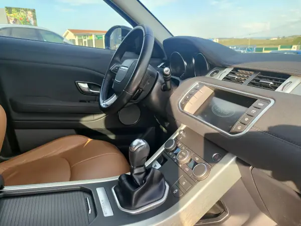 Land Rover Range Rover Evoque 2019 - 20900 EUR, 150000 km - AUTO.MOTO.pt - 150000km - foto 19 de 23