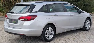 Opel Astra Sports Tourer 2018 - 6950 EUR, 251900 km - 251900km - foto 7 de 21