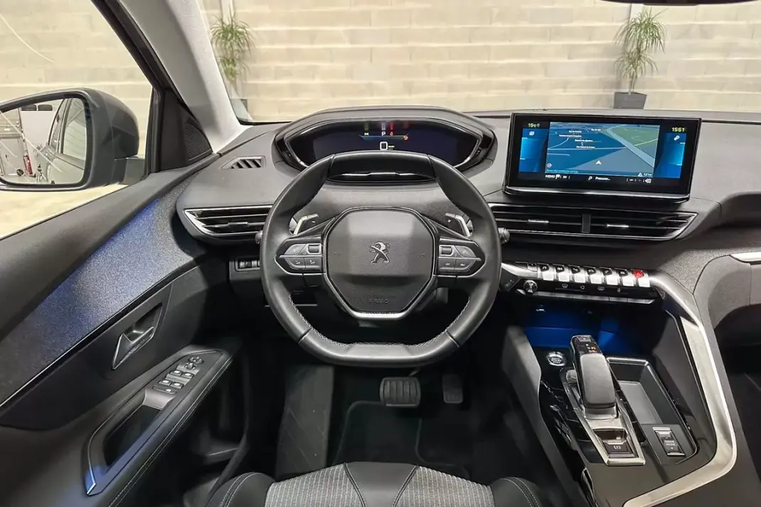 Peugeot 3008 2021 - 23450 EUR, 45084 km - AUTO.MOTO.pt - 45084km - foto 40 de 51