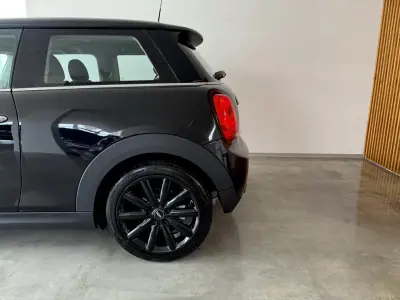MINI One 2016 - 12999 EUR, 132000 km - AUTO.MOTO.pt - 132000km - foto 24 de 91