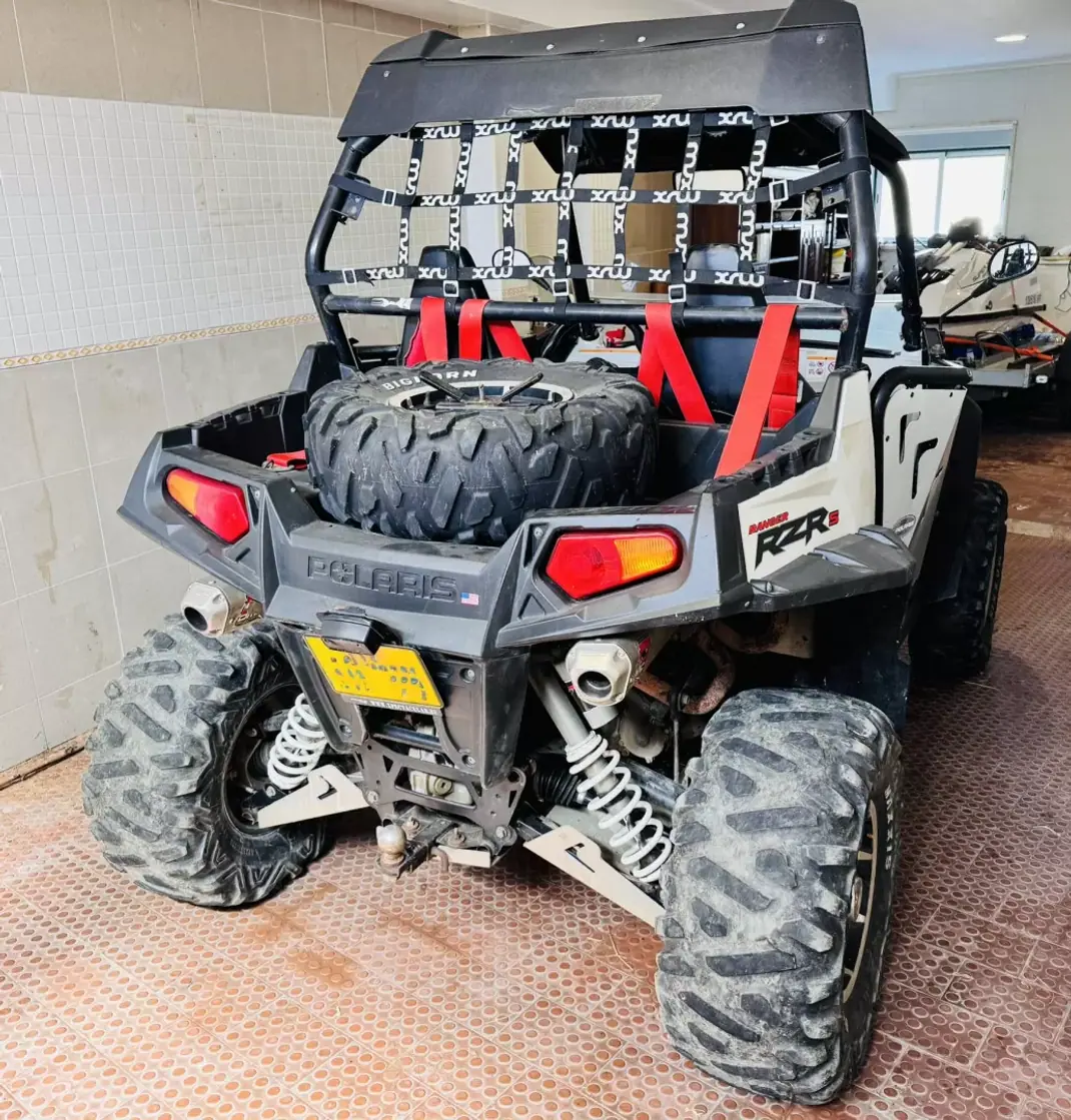 Polaris RZR 2011 - 8950 EUR, 7000 km - 7000km - foto 8 de 31