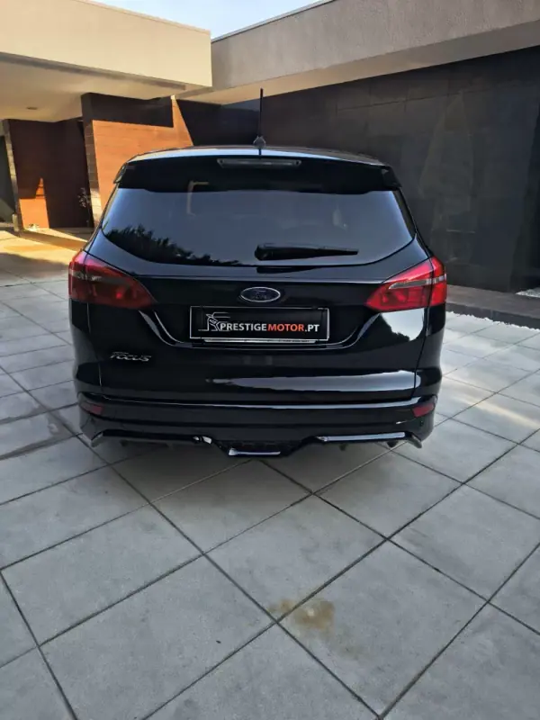 Ford Focus SW 2019 - 13900 EUR, 184000 km - AUTO.MOTO.pt - 184000km - foto 5 de 29