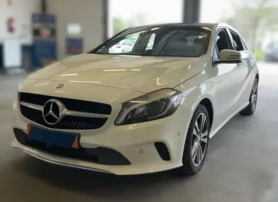 Mercedes-Benz A 180 2015 - 178700km