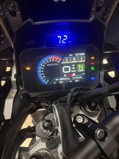 Suzuki V-Strom 1000 2024 - 14350 EUR, 5000 km - AUTO.MOTO.pt - 5000km - foto 6 de 6