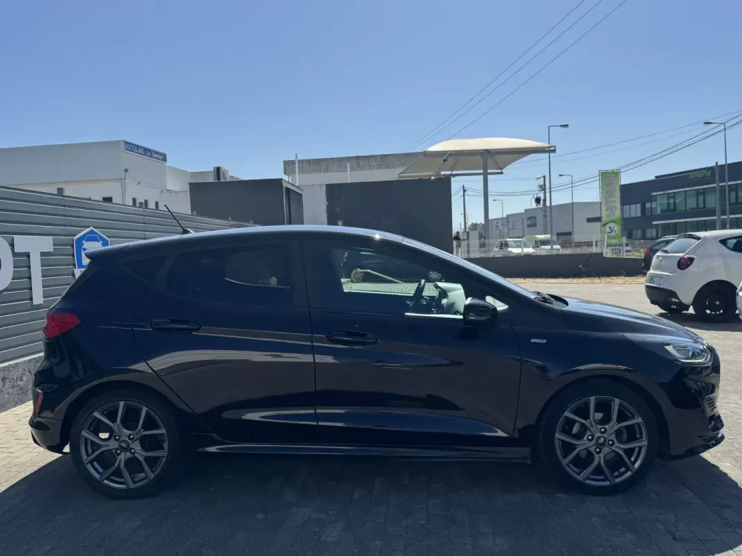 Ford Fiesta 2022 - 14900 EUR, 98000 km - 98000km - foto 10 de 25