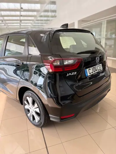 Honda Jazz 2025 - 28500 EUR, 10 km - foto 5 de 15