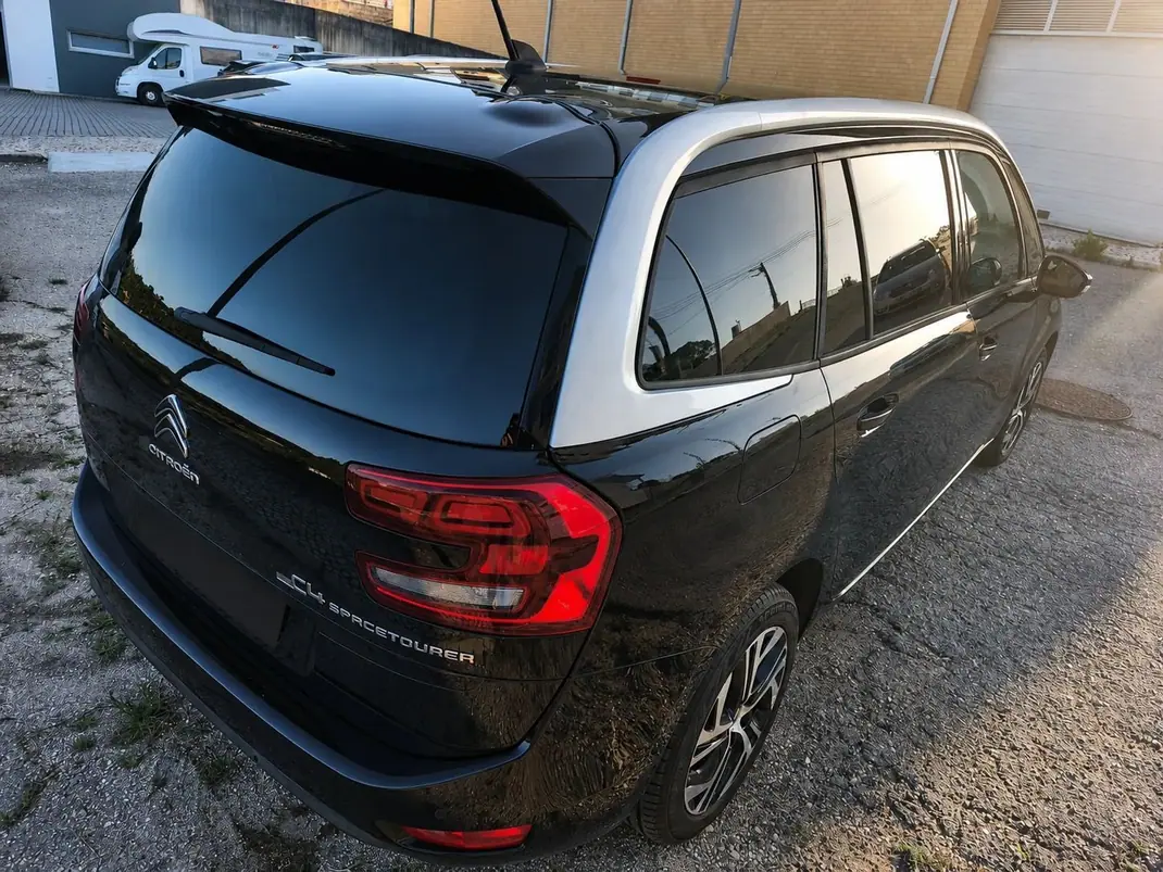 Citroën Grand C4 Spacetourer 2020 - 16300 EUR, 106000 km - 106000km - foto 4 de 13