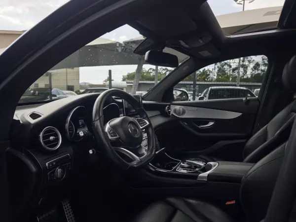 Mercedes-Benz GLC 220 2016 - 37990 EUR, 180000 km - AUTO.MOTO.pt - 180000km - foto 19 de 45
