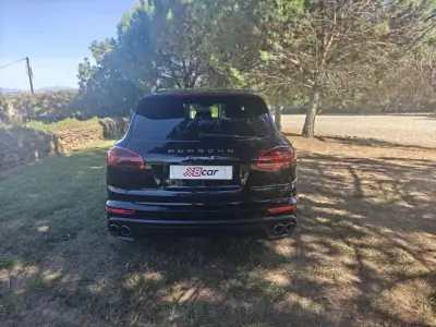 Porsche Cayenne 2016 - 42499 EUR, 199000 km - 199000km - foto 10 de 41