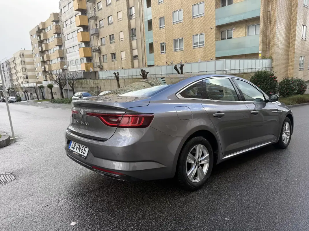Renault Talisman 2018 - 10450 EUR, 197000 km - AUTO.MOTO.pt - 197000km - foto 6 de 14
