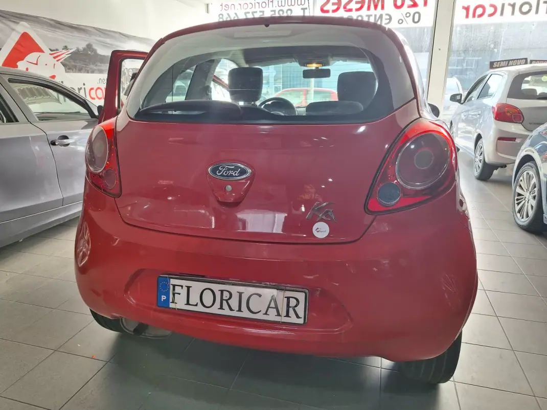 Ford KA 2014 - 5900 EUR, 163414 km - AUTO.MOTO.pt - 163414km - foto 11 de 12