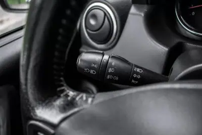 Dacia Duster 2014 - 10490 EUR, 134765 km - AUTO.MOTO.pt - 134765km - foto 13 de 36