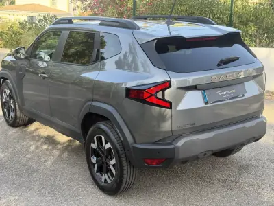Dacia Duster 2023 - 22999 EUR, 13000 km - AUTO.MOTO.pt - 13000km - foto 13 de 21