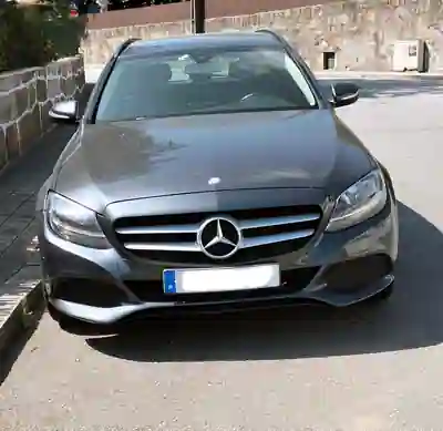 Mercedes-Benz C 180 2015 - 14500 EUR, 230000 km - AUTO.MOTO.pt - 230000km - foto 3 de 13