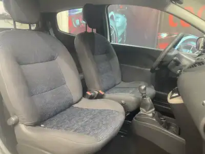 Renault Twingo 2012 - 6499 EUR, 72000 km - AUTO.MOTO.pt - 72000km - foto 23 de 26