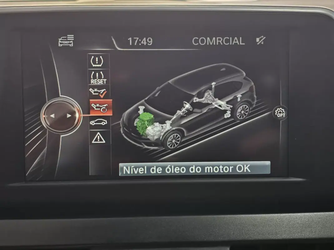 BMW 218 Active Tourer 2015 - 18300 EUR, 105000 km - AUTO.MOTO.pt - 105000km - foto 20 de 39