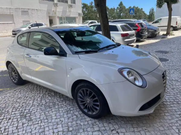 Alfa Romeo MiTo 2013 - 6750 EUR, 157000 km - AUTO.MOTO.pt - 157000km - foto 13 de 30