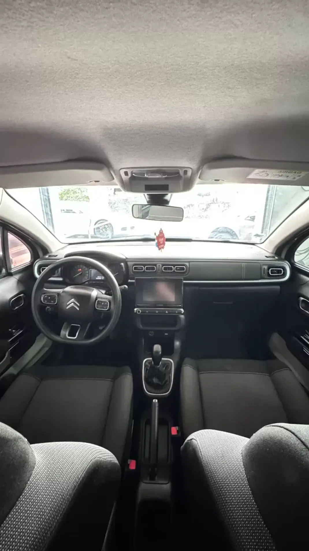 Citroën C3 2022 - 10900 EUR, 69000 km - AUTO.MOTO.pt - 69000km - foto 8 de 11