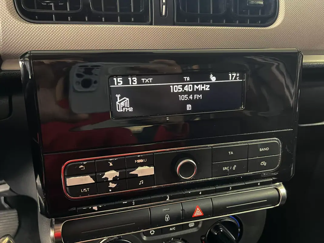 Citroën C3 2019 - 10900 EUR, 106542 km - AUTO.MOTO.pt - 106542km - foto 12 de 21