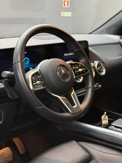 Mercedes-Benz EQA 2021 - 31250 EUR, 49100 km - AUTO.MOTO.pt - 49100km - foto 6 de 13