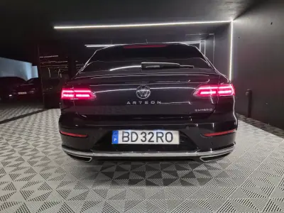 Volkswagen Arteon Shooting Brake 2023 - 26750 EUR, 127000 km - foto 4 de 30