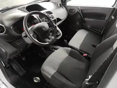 Renault Kangoo 1.5 DCi Maxi 2017 - 9950 EUR, 251230 km - AUTO.MOTO.pt - 251230km - foto 11 de 22