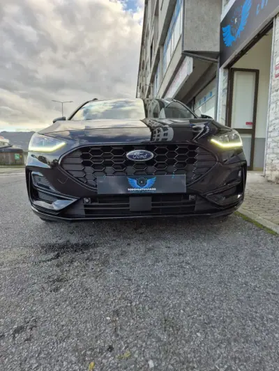 Ford Focus SW 2022 - 17450 EUR, 58000 km - AUTO.MOTO.pt - 58000km - foto 9 de 48