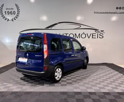 Renault Kangoo 2019 - 15900 EUR, 177924 km - AUTO.MOTO.pt - 177924km - foto 33 de 35