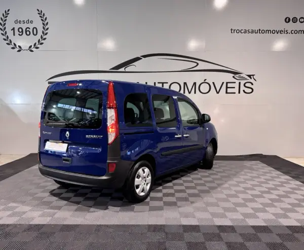 Renault Kangoo 2019 - 15900 EUR, 177924 km - AUTO.MOTO.pt - 177924km - foto 33 de 35