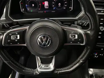 Volkswagen Tiguan 2020 - 31800 EUR, 97000 km - AUTO.MOTO.pt - 97000km - foto 13 de 20