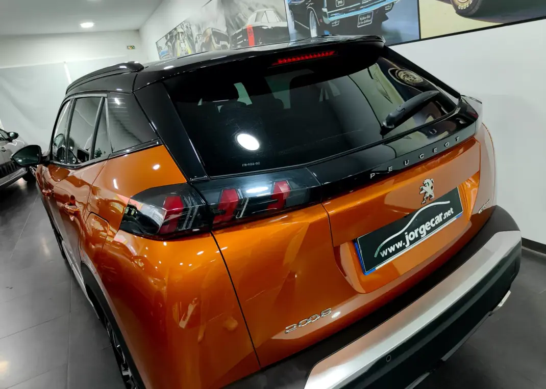 Peugeot 2008 2020 - 15990 EUR, 67000 km - AUTO.MOTO.pt - 67000km - foto 16 de 61