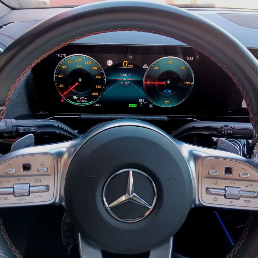 Mercedes-Benz EQA 2023 - 37900 EUR, 51087 km - AUTO.MOTO.pt - 51087km - foto 17 de 38