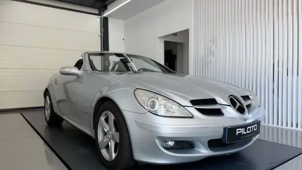 Mercedes-Benz SLK 200 2006 - 16490 EUR, 133014 km - AUTO.MOTO.pt - 133014km - foto 4 de 25