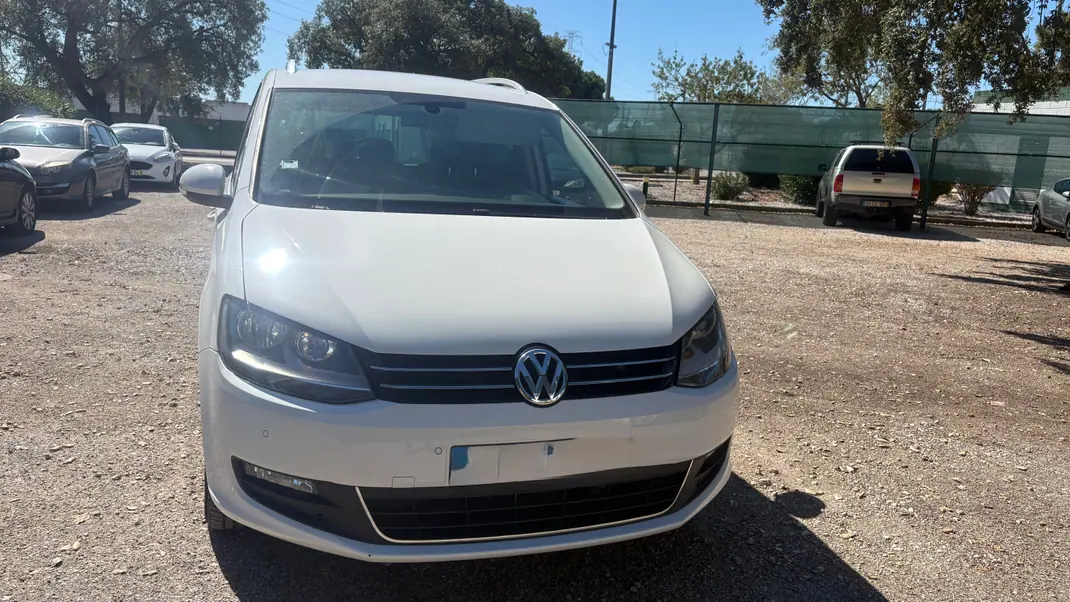 Volkswagen Sharan 2013 - 11800 EUR, 237000 km - foto 1 de 10