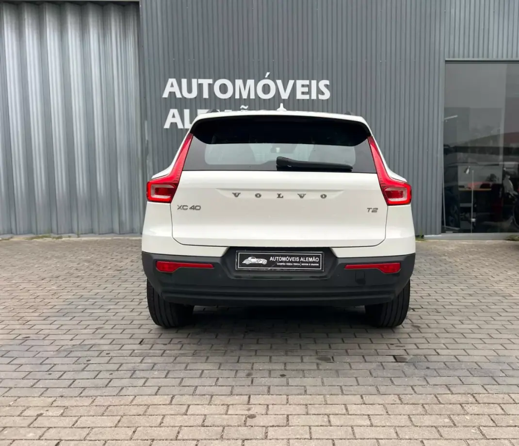 Volvo XC 40 2022 - 26000 EUR, 58043 km - 58043km - foto 6 de 15