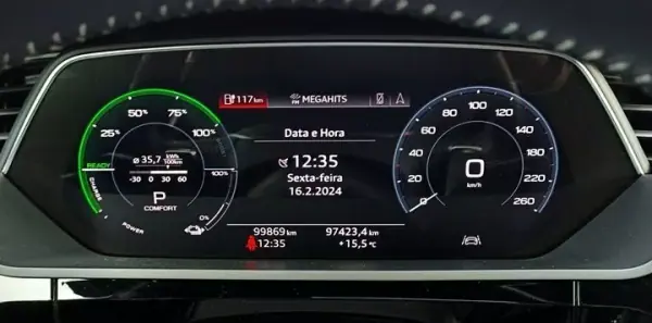 Audi e-tron 2020 - 31000 EUR, 110869 km - AUTO.MOTO.pt - 110869km - foto 4 de 29